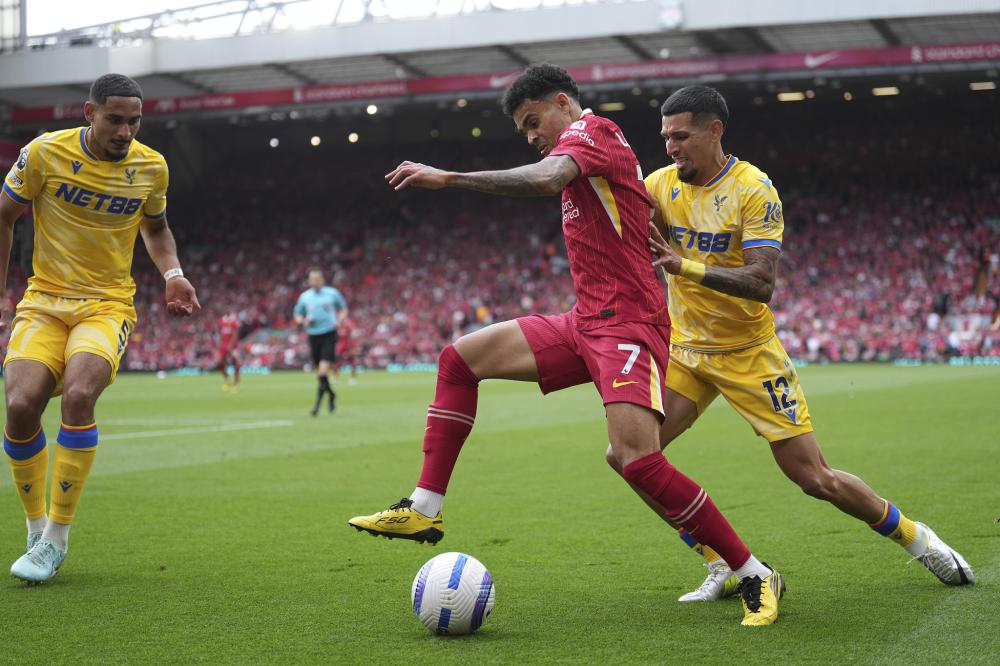 哈登新赛季助攻榜领跑联盟